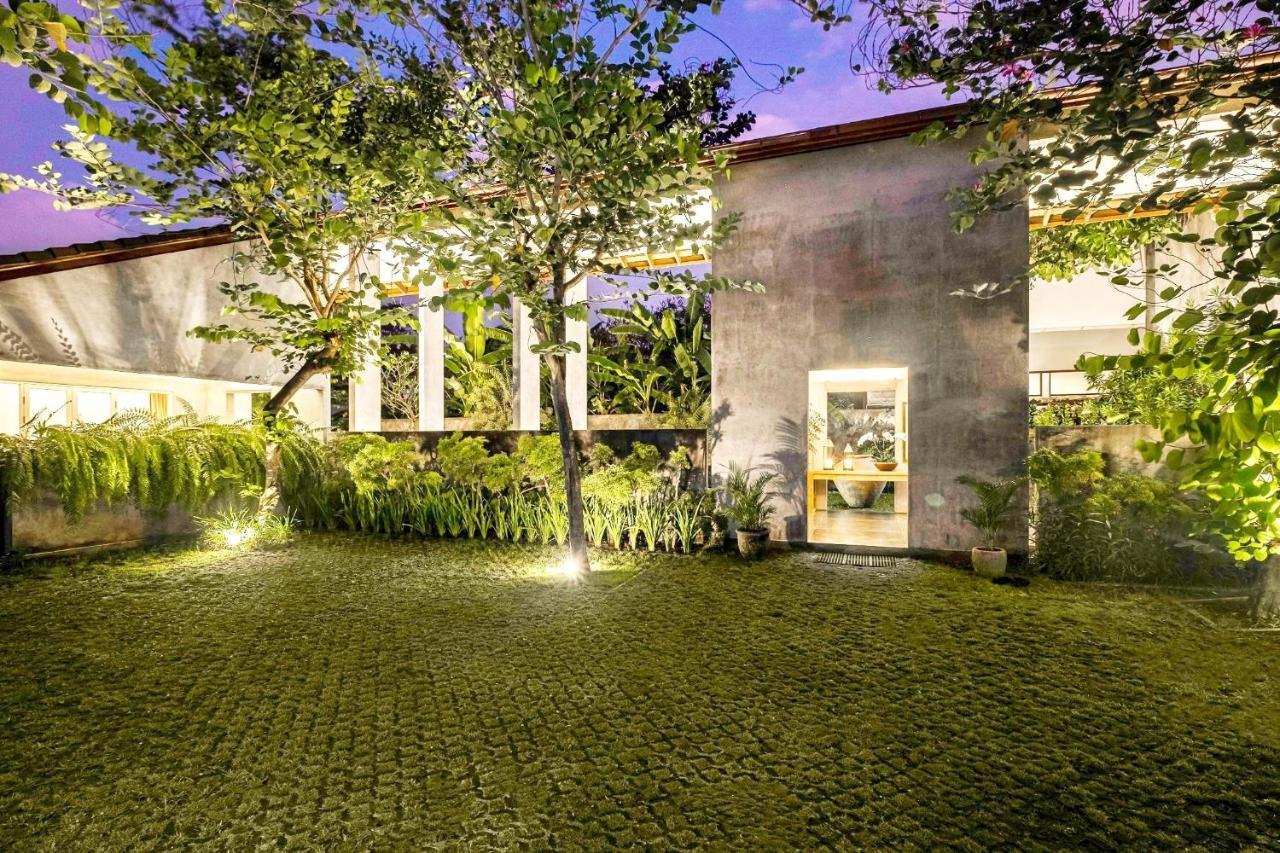 Mayaloka Villas Seminyak Kültér fotó
